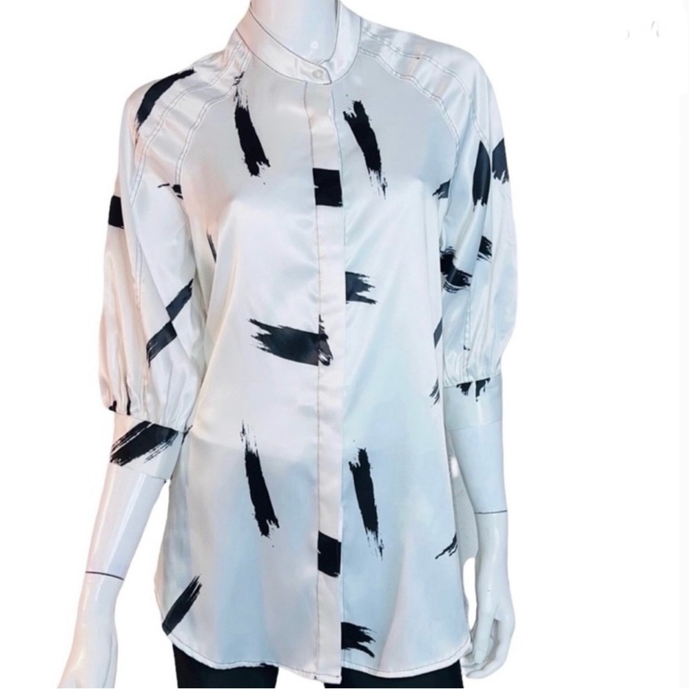 Beach Satin abstract 1/2 Length Sleeve White Black Button Down Shirt - Picture 2 of 8